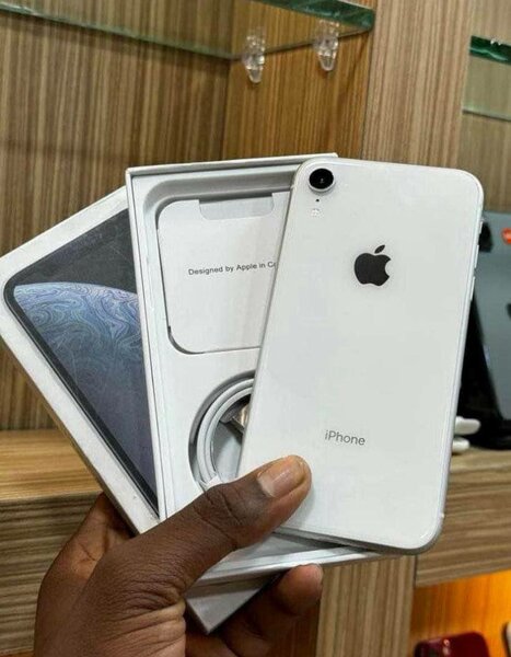 iPhone XR blanc 128G