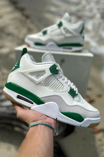Sneakers (Nike)