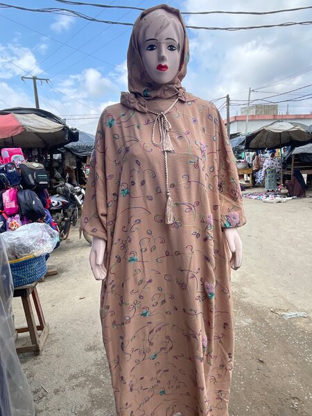 Boubou marocain 2 chapeaux