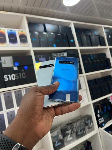 Samsung s10