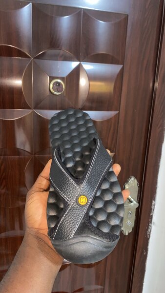 Slipper  H