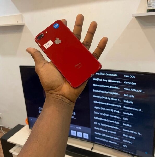 ROGGER IPHONES