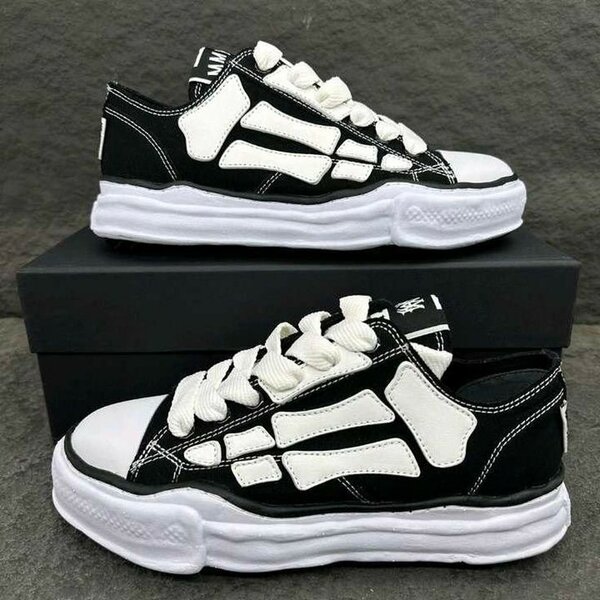 maison mihara yasuhiro sneaker