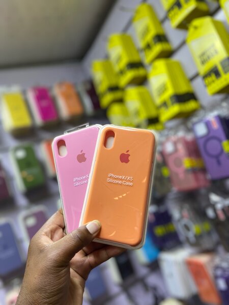 Silicone pouches