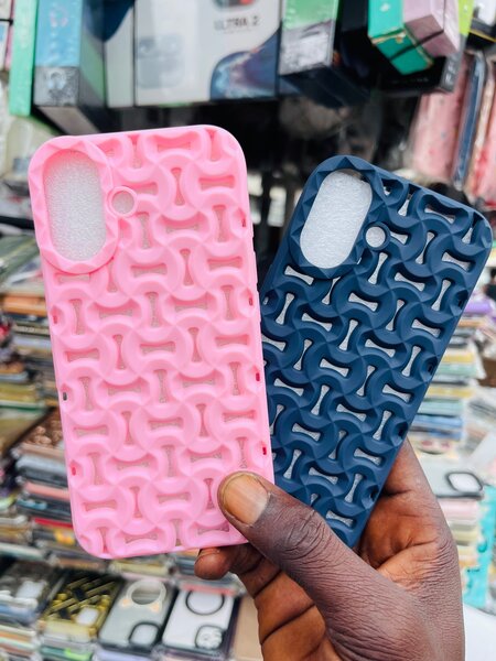 iPhone 16 covers