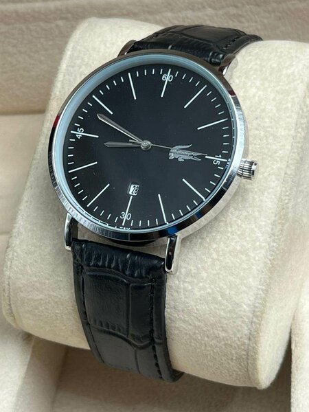 Montre Lacoste