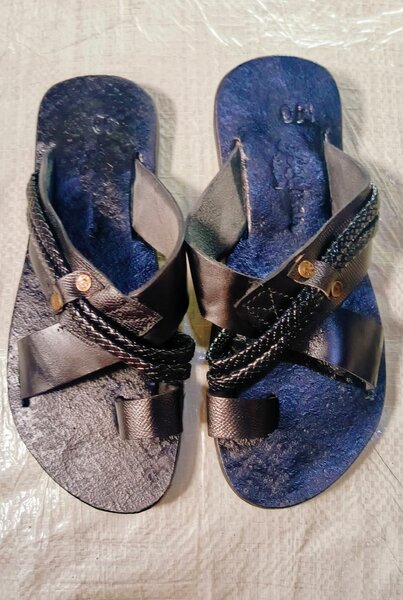 Tapettes en cuir