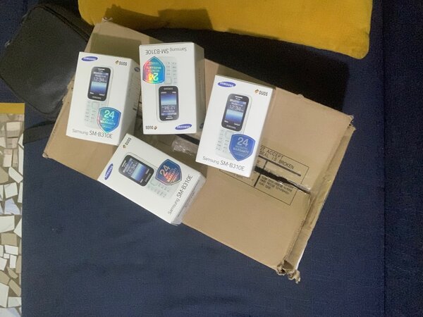 Samsung SM-B310E