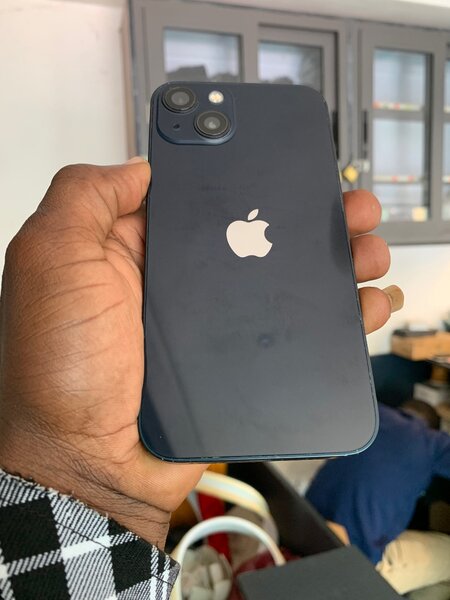 iPhone 13