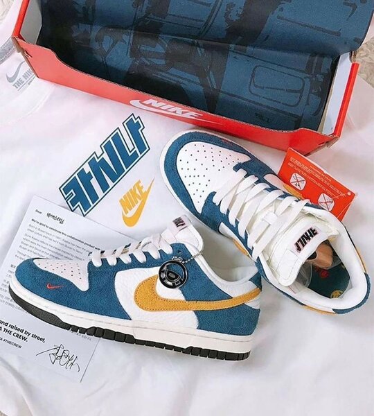 NIKE SB