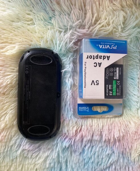 PS VITA FAT