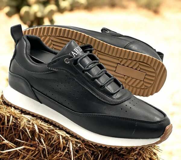 FASHION SNEAKERS