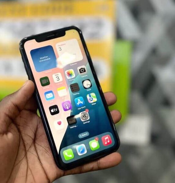 iPhone XR