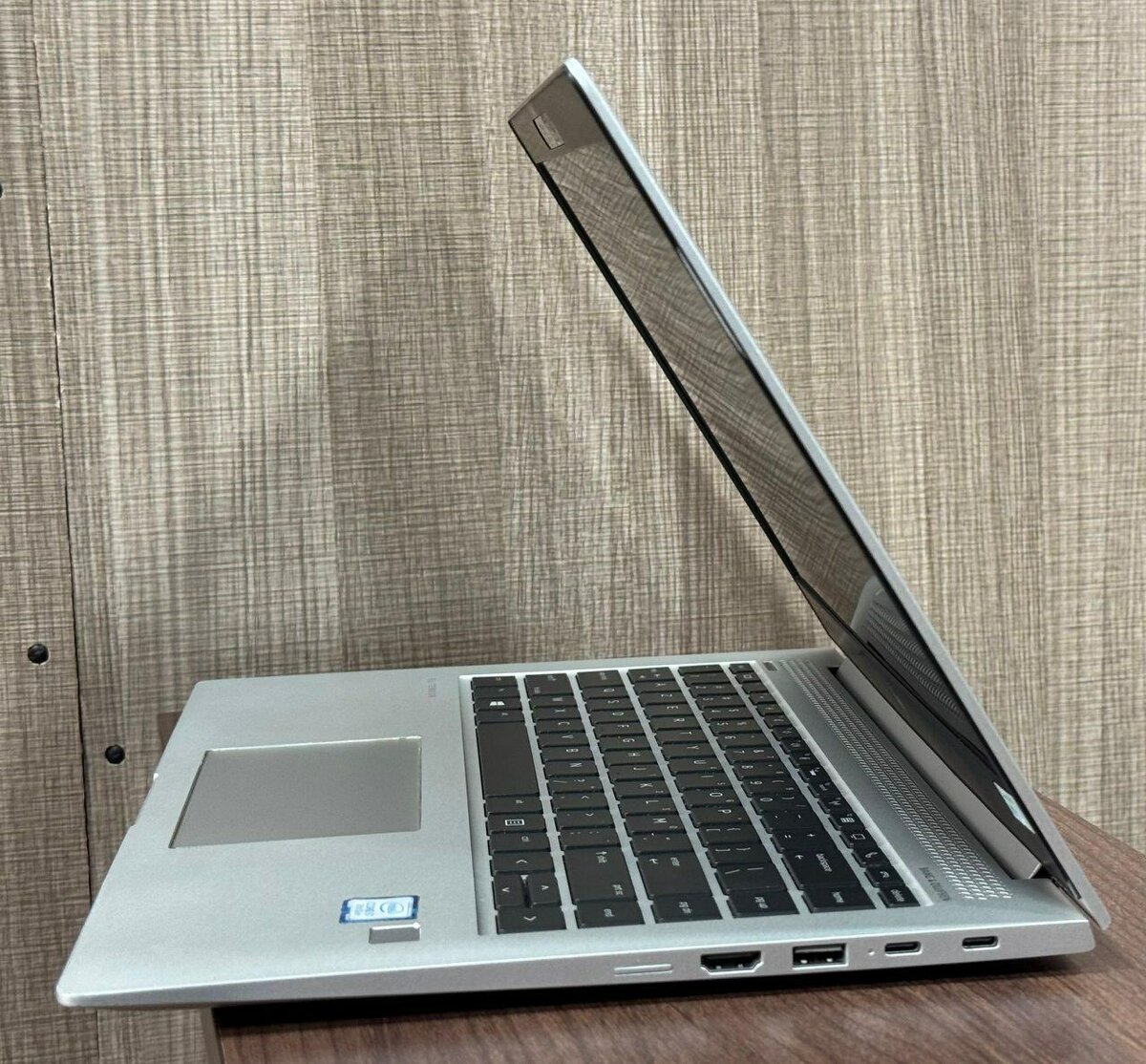 HP Elitebook 1040 G5