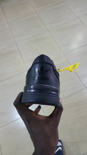 Tenis Teni Adidas