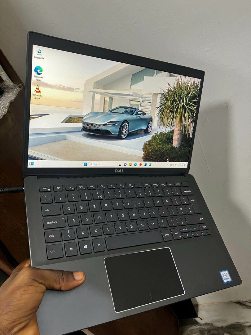 Dell Latitude 3301