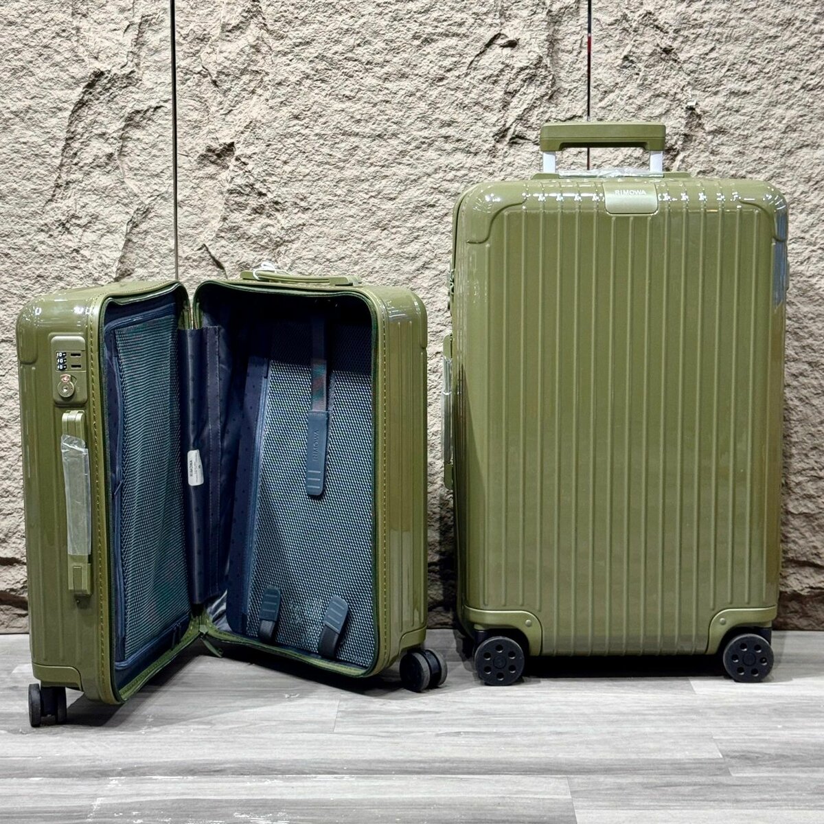 Rimowa Anti-Crack suitcase