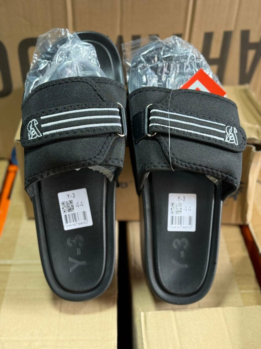 Claquettes confortables Y-3