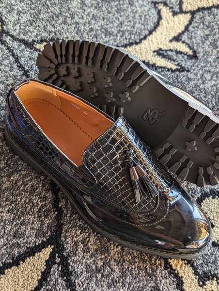 Men shoes