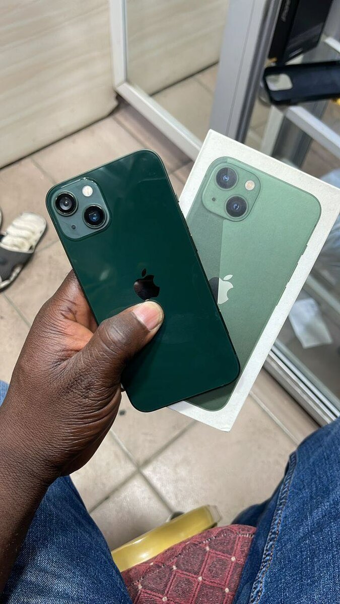 iPhone 13 128 g
