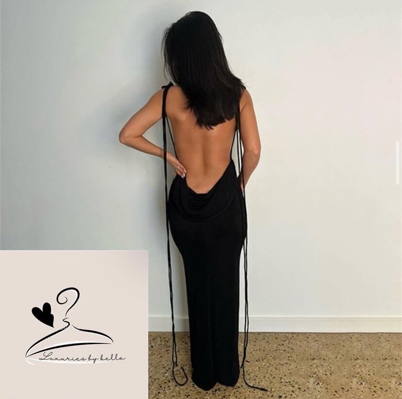 Dinner wear