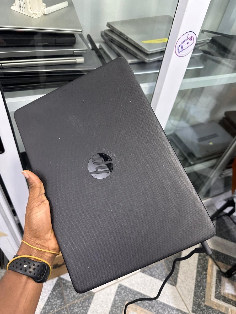 HP NOTEBOOK 14