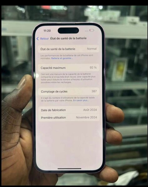 iPhone 16 simple