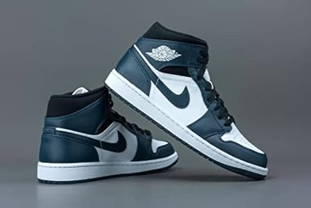 Nike Air Jordan 1 Retro High
