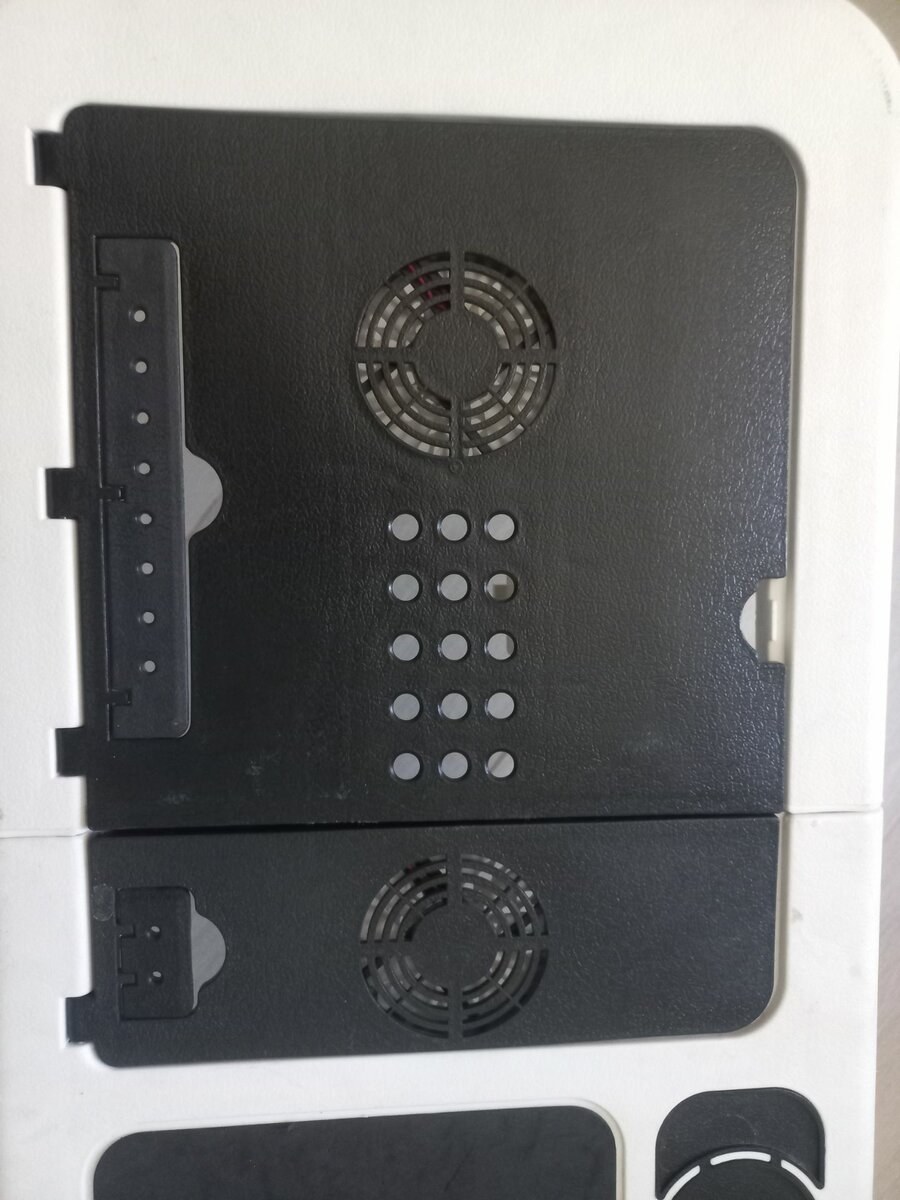 Laptop stand