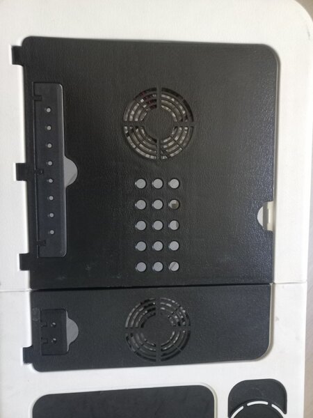 Laptop stand