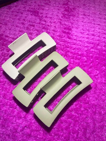 hair clips