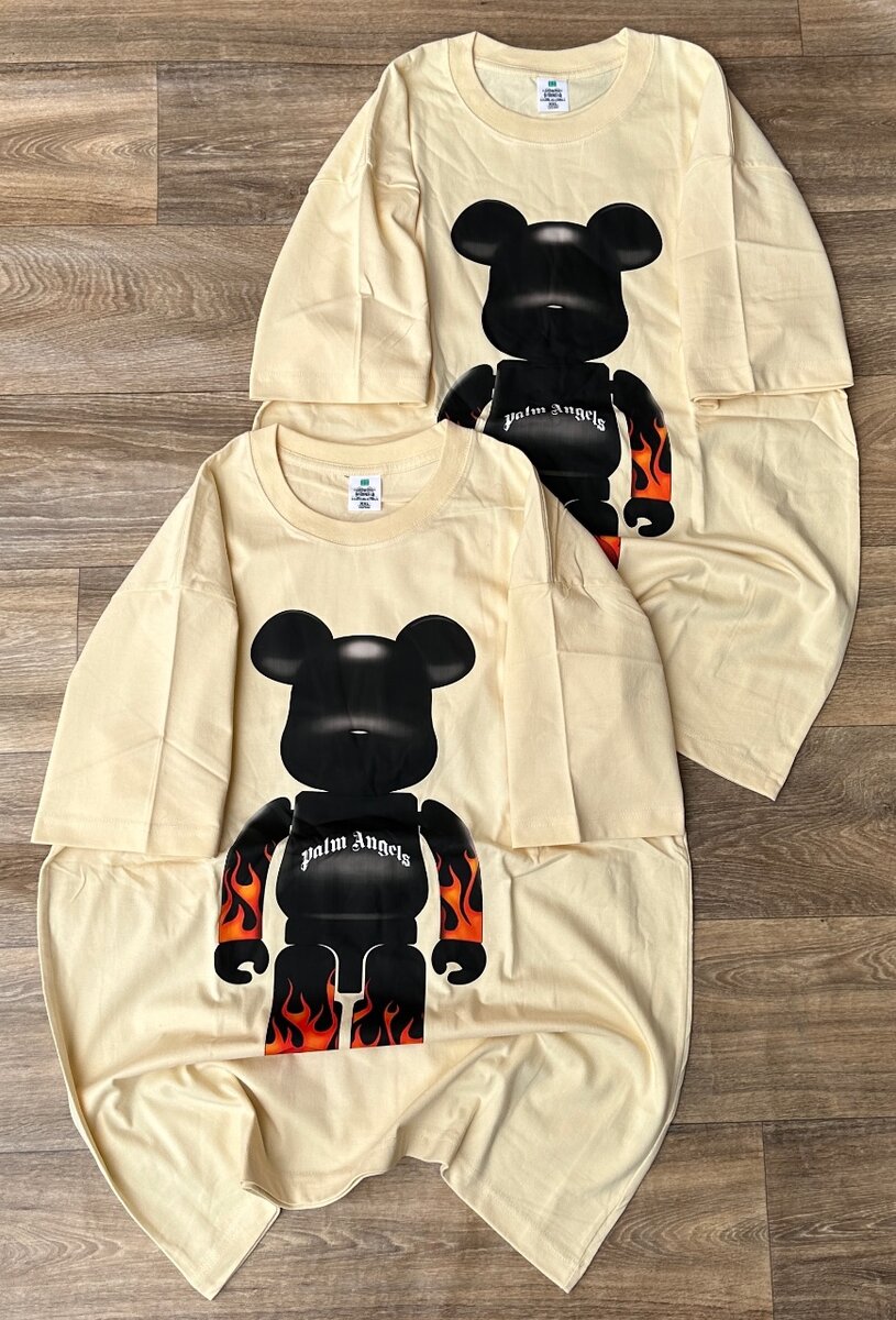 T-shirt stock