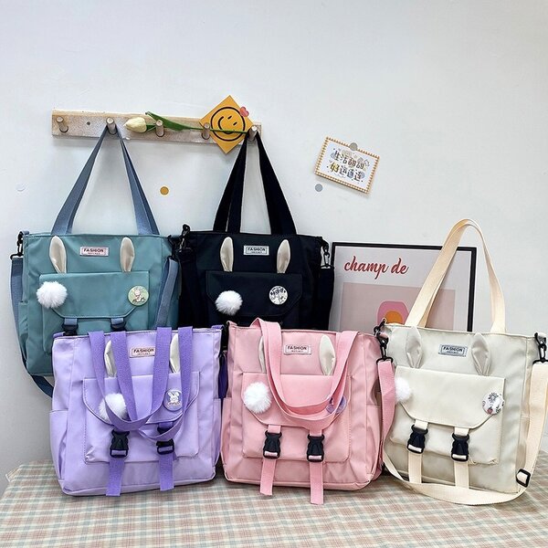 Tote bags