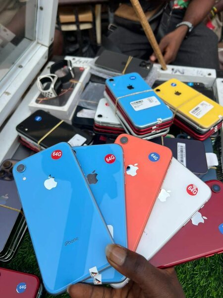 iPhone XR