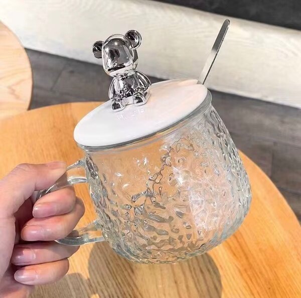 Ensemble tasse et cuillère