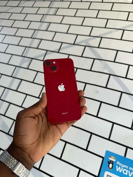 iPhone 13