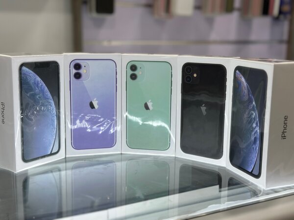 IPhone 11s and XR