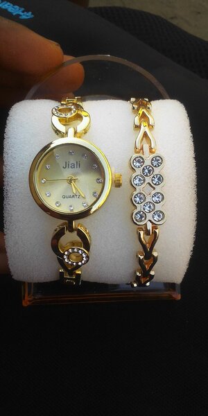Ladies watch and bracelet