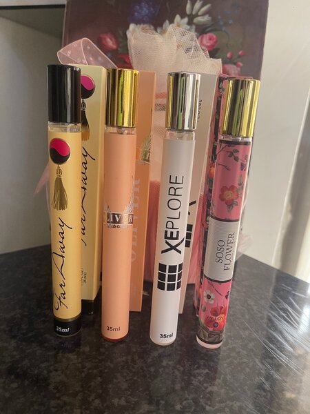 Pocket perfumes