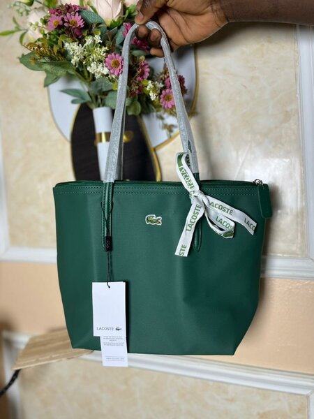 Lacoste caba 30 cm