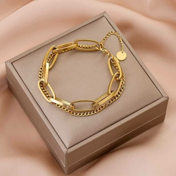 Bracelet