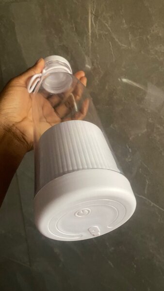 Portable blenders
