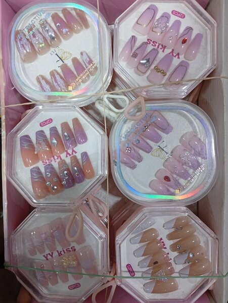 Ongles Glamour
