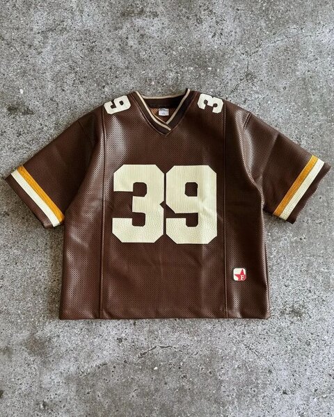 Maillot de sport vintage marron
