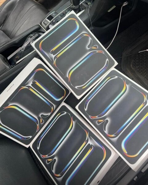 iPad 10th Gen