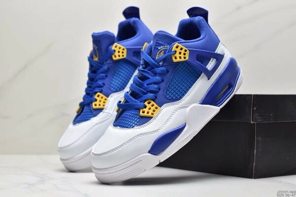 JORDAN 4