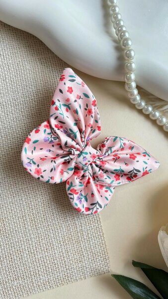 Butterfly Hairclip in satin fabric colours ghc15/25
