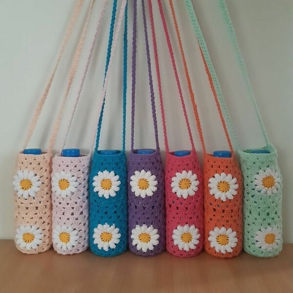 Housse pour bouteille et gourdes en laine