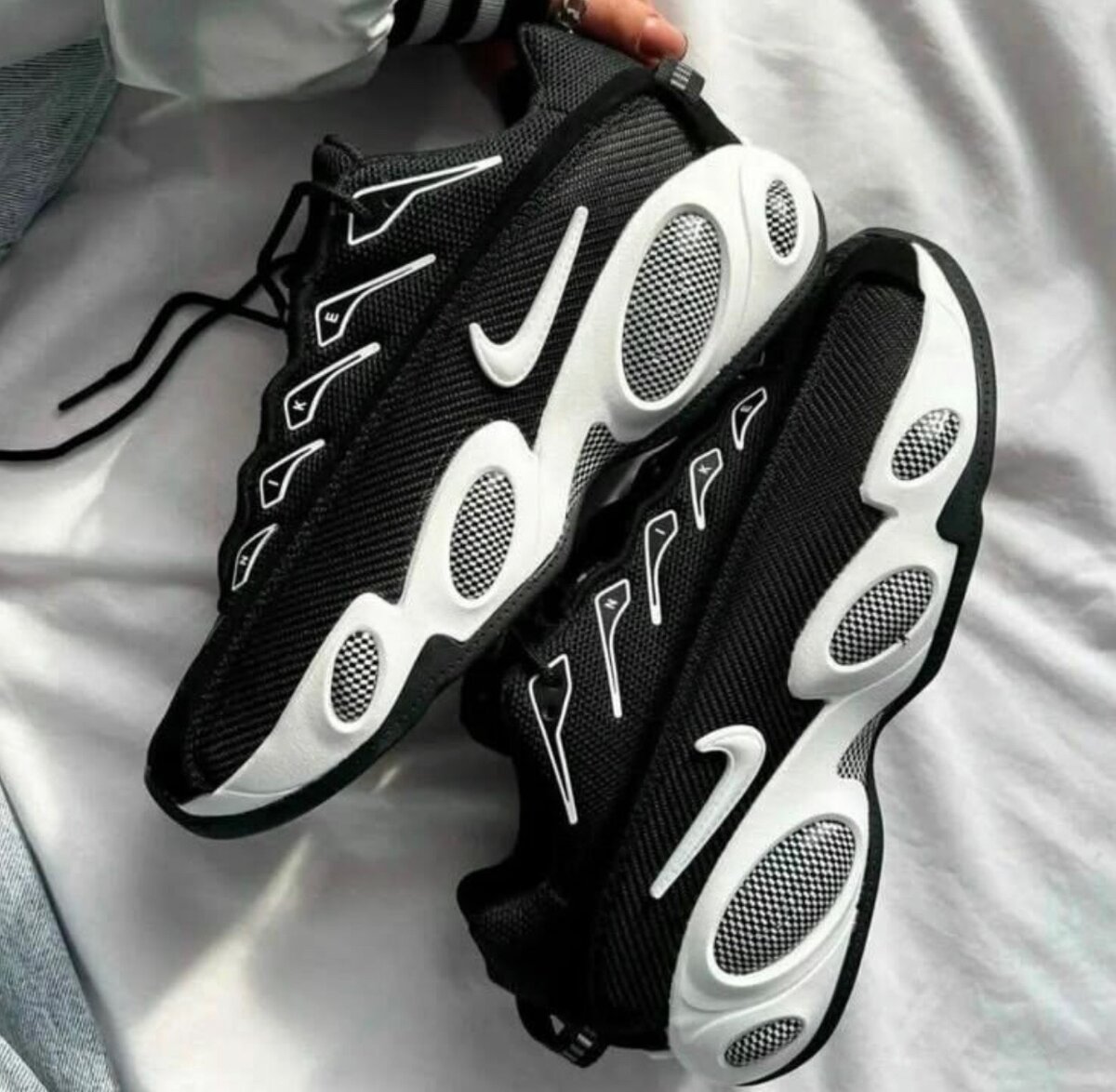 JORDAN EVOLUTION 2