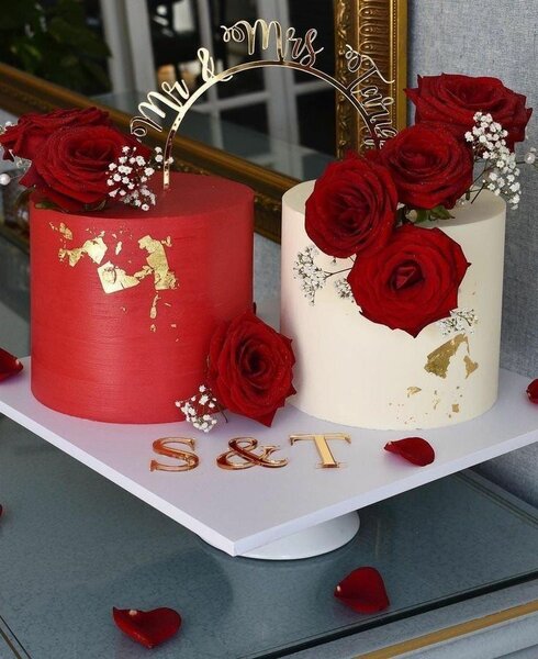 Adult cakes
